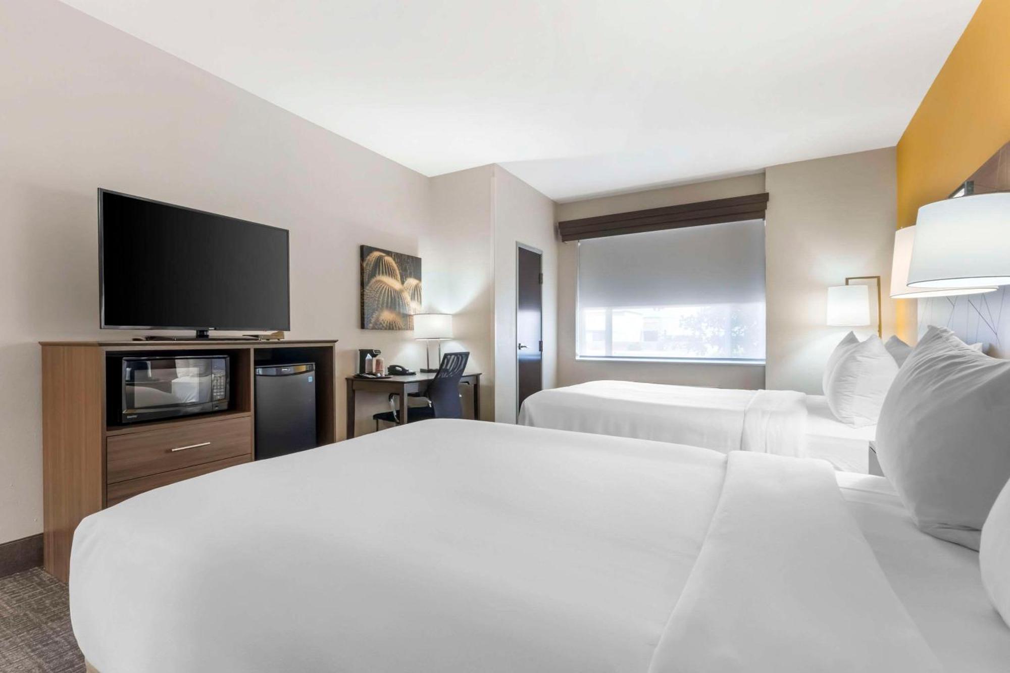 Best Western Plus Mini-hôtel 3*