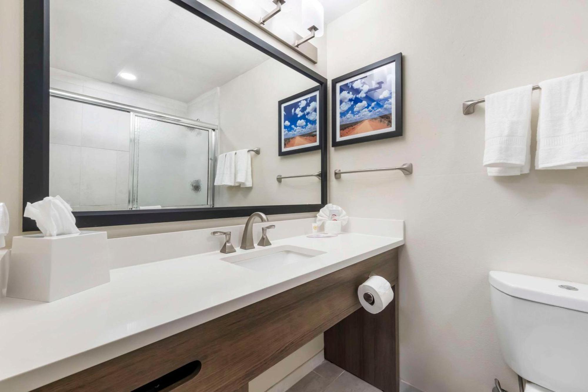 Best Western Plus Mini-hôtel 3*